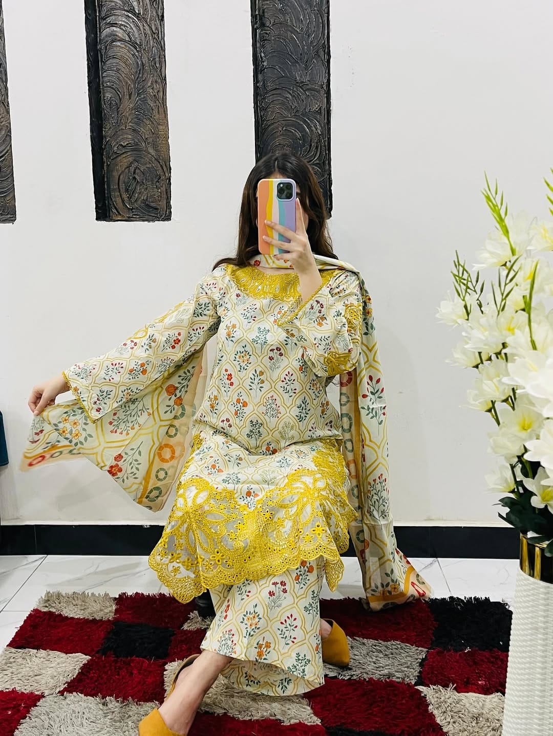 ✨Elegant Floral 3-Piece Suit with Beautiful Cutwork Embroidery✨