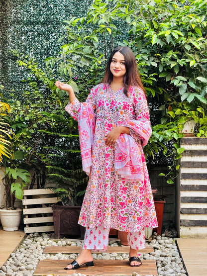 Pink Color Flower (3pcs)